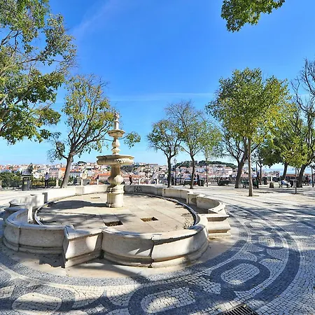 Апартаменты Vintage & In Bairro Alto