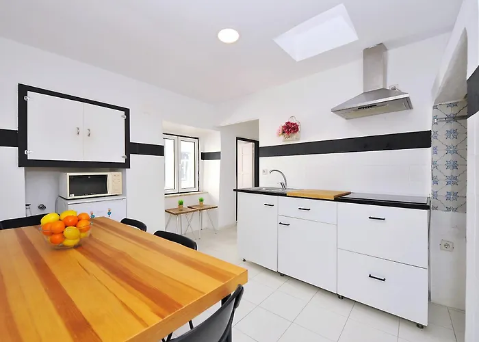 Vintage & In Bairro Alto * Lisboa