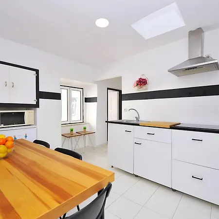 Vintage & In Bairro Alto * Lisboa