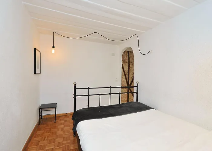 Vintage & In Bairro Alto * Lisbon