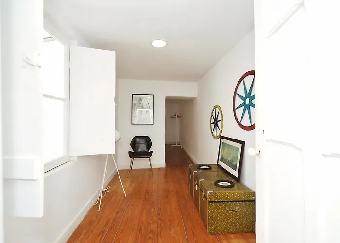 Vintage & In Bairro Alto Apartment